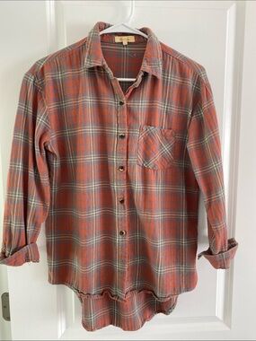 Plaid Flannel Button Down size Small